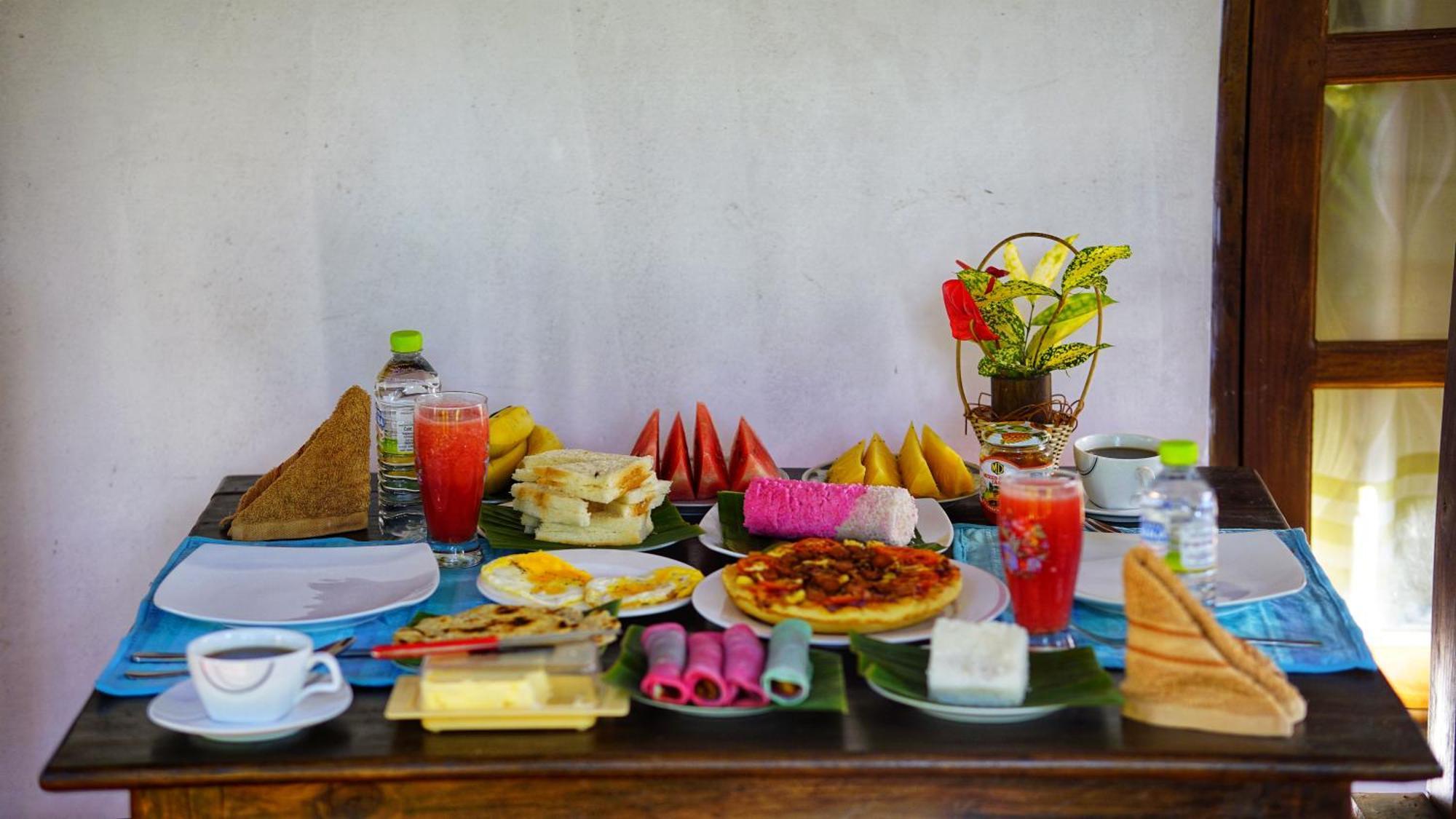 Lake Island Home Stay 담불라 외부 사진
